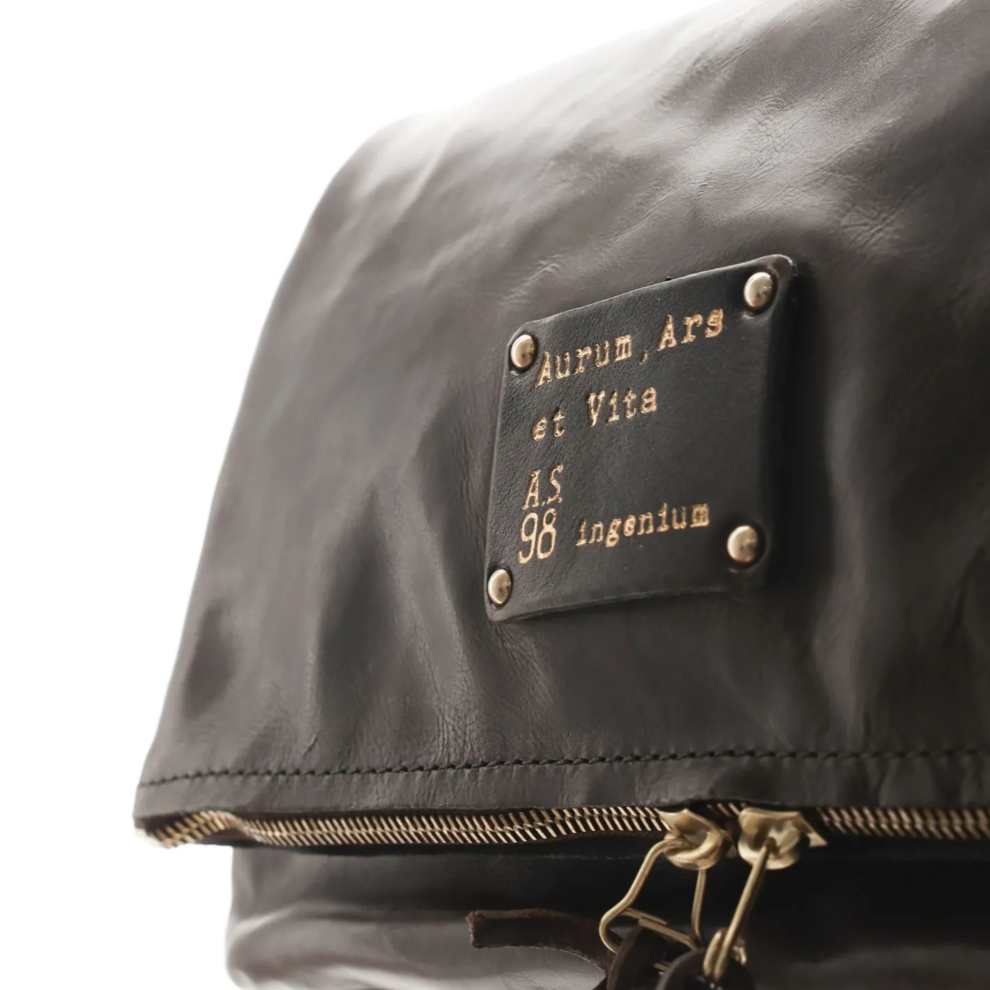 taschen_fabi_15.webp Store TASCHEN FABI Damen Taschen
